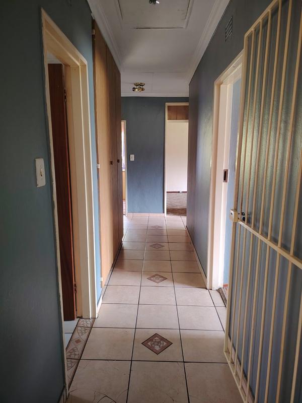 4 Bedroom Property for Sale in Roodia Free State